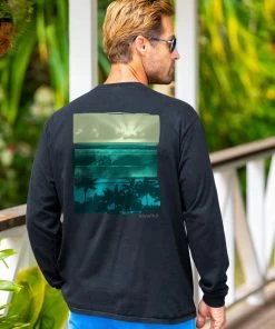 Color Block Surf - Black Long Sleeve Crewneck T-Shirt