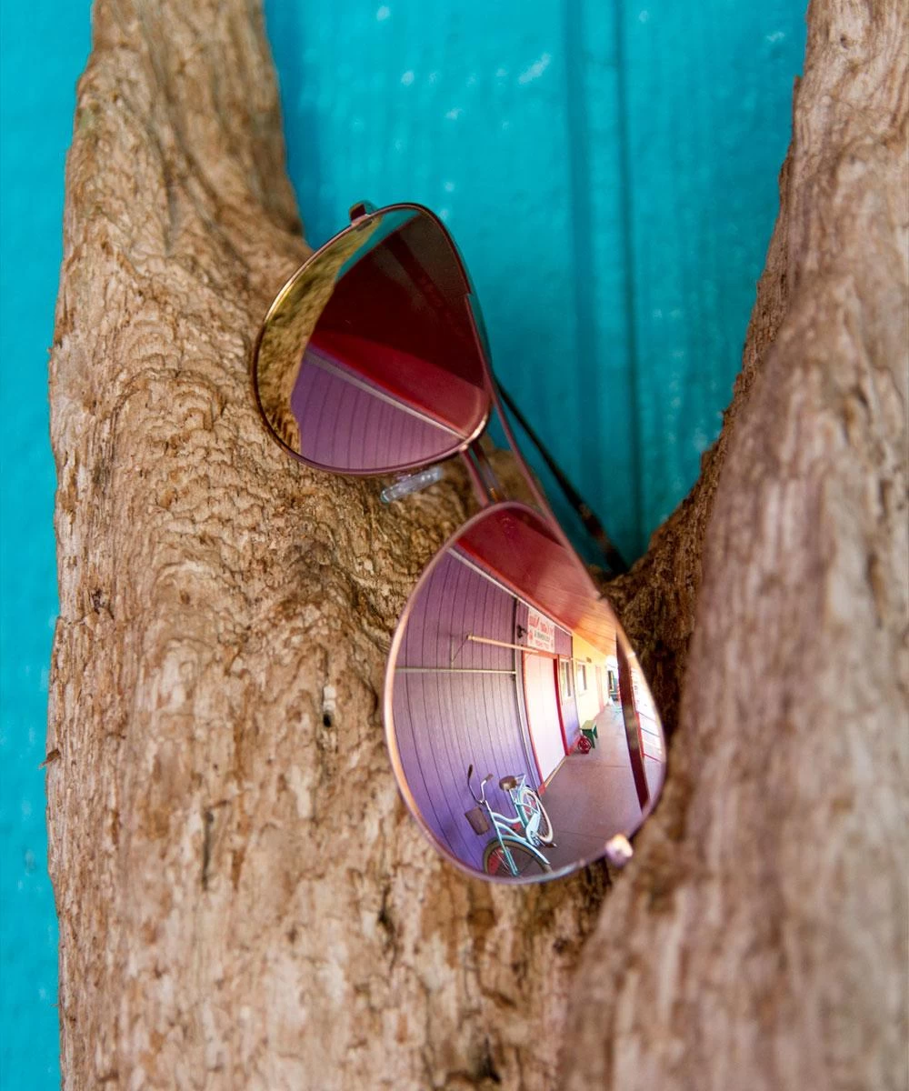 Revo Relay Rose Gold/Champagne - Sunglasses - Image 2