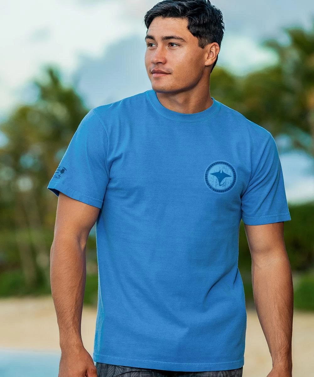 Tribal Rings Manta - Blue Hawaii Dyed Short Sleeve Crewneck T-Shirt - Image 2