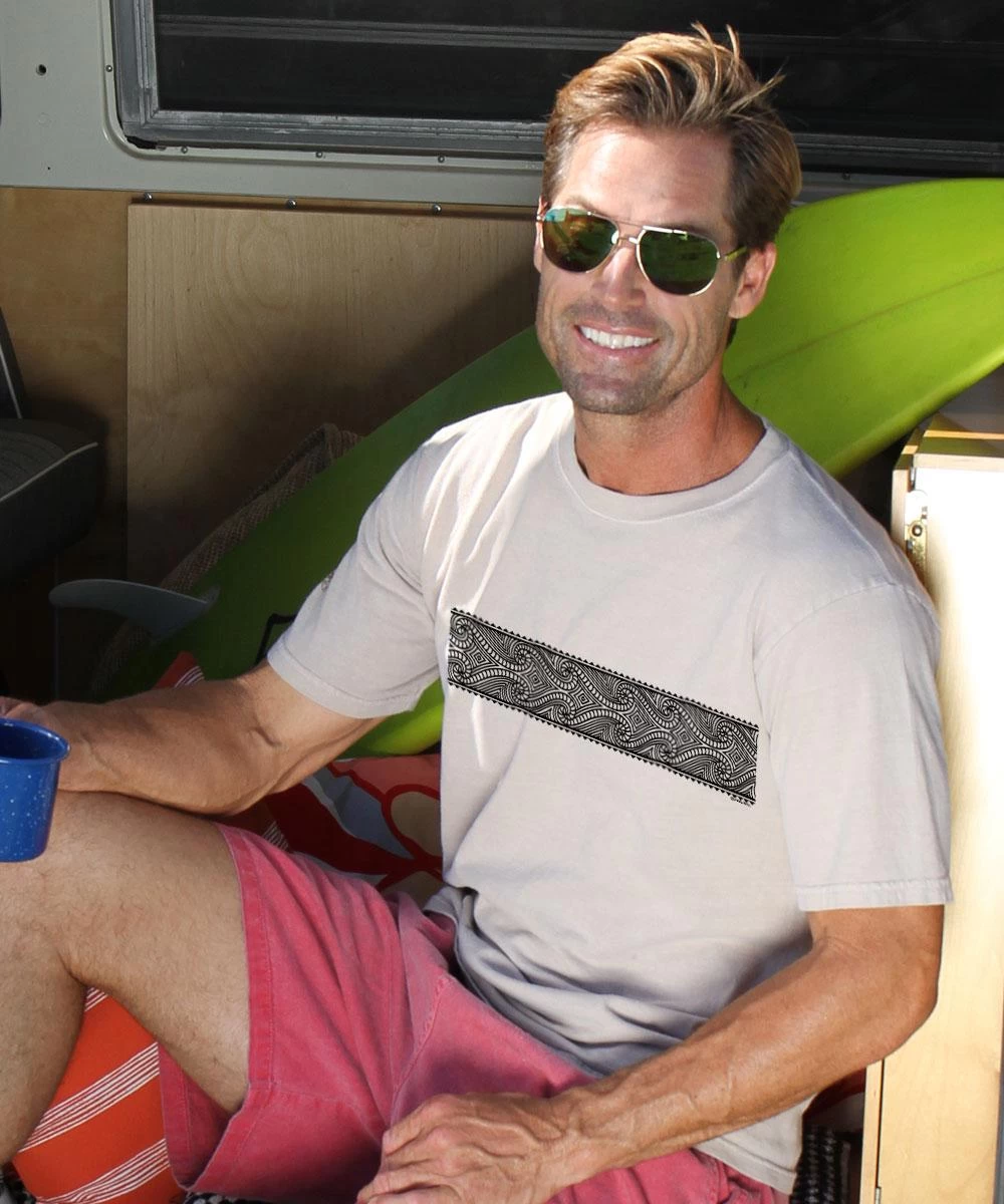 Wave Tapa Band - Kona Coffee Dyed Short Sleeve Crewneck T-Shirt