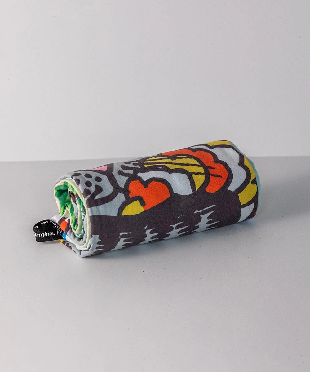 B. Kliban Hula Cat - Microfiber Beach Towel - Image 3